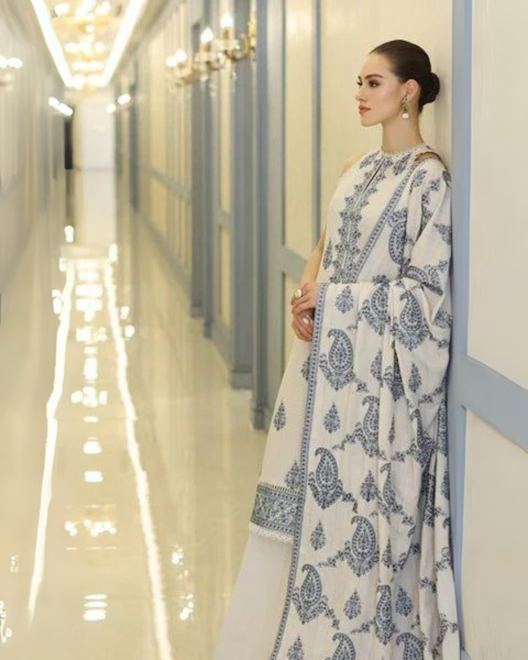 Embroidered 3-Piece Dhanak Suit