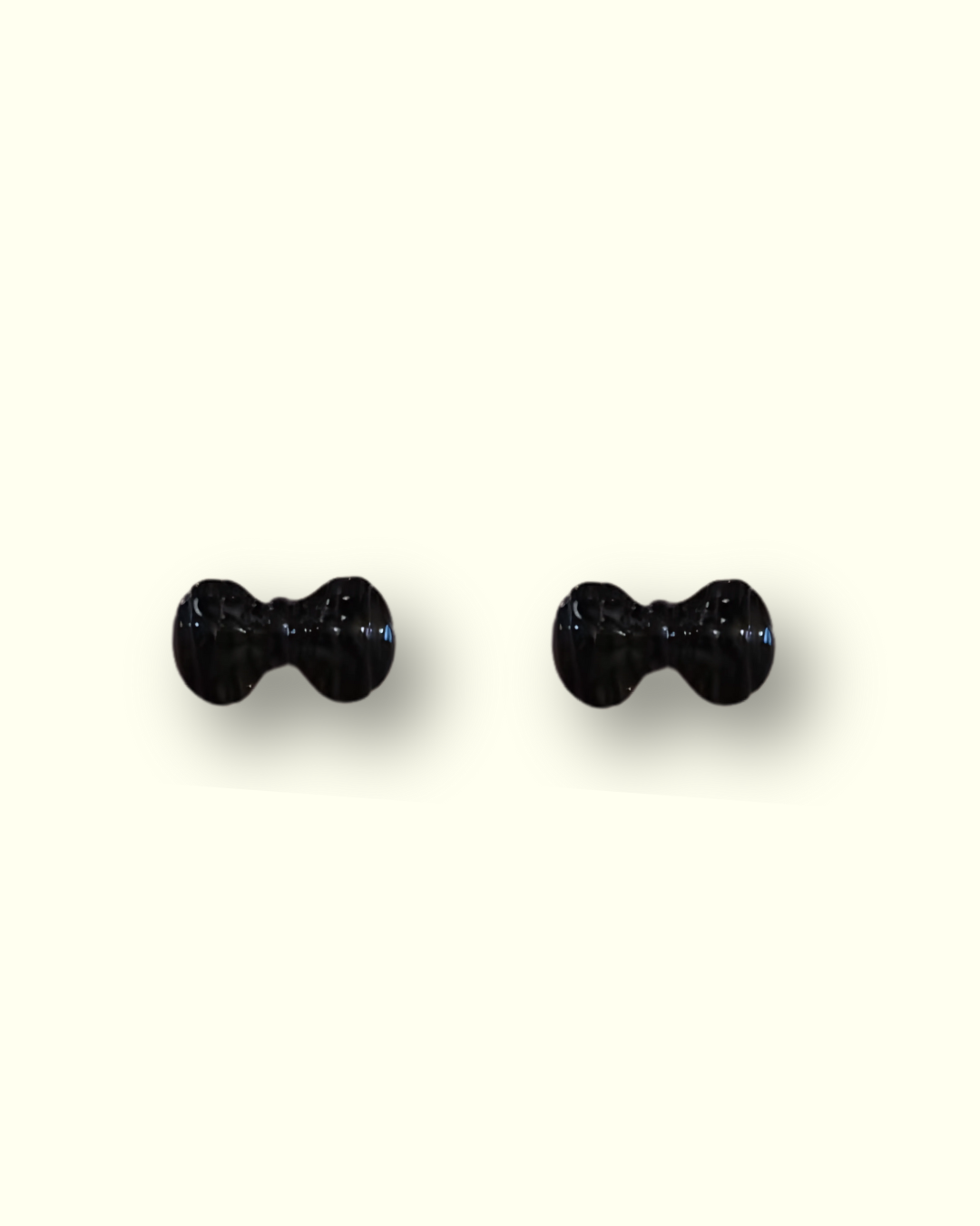 Bow Pebble Earring
