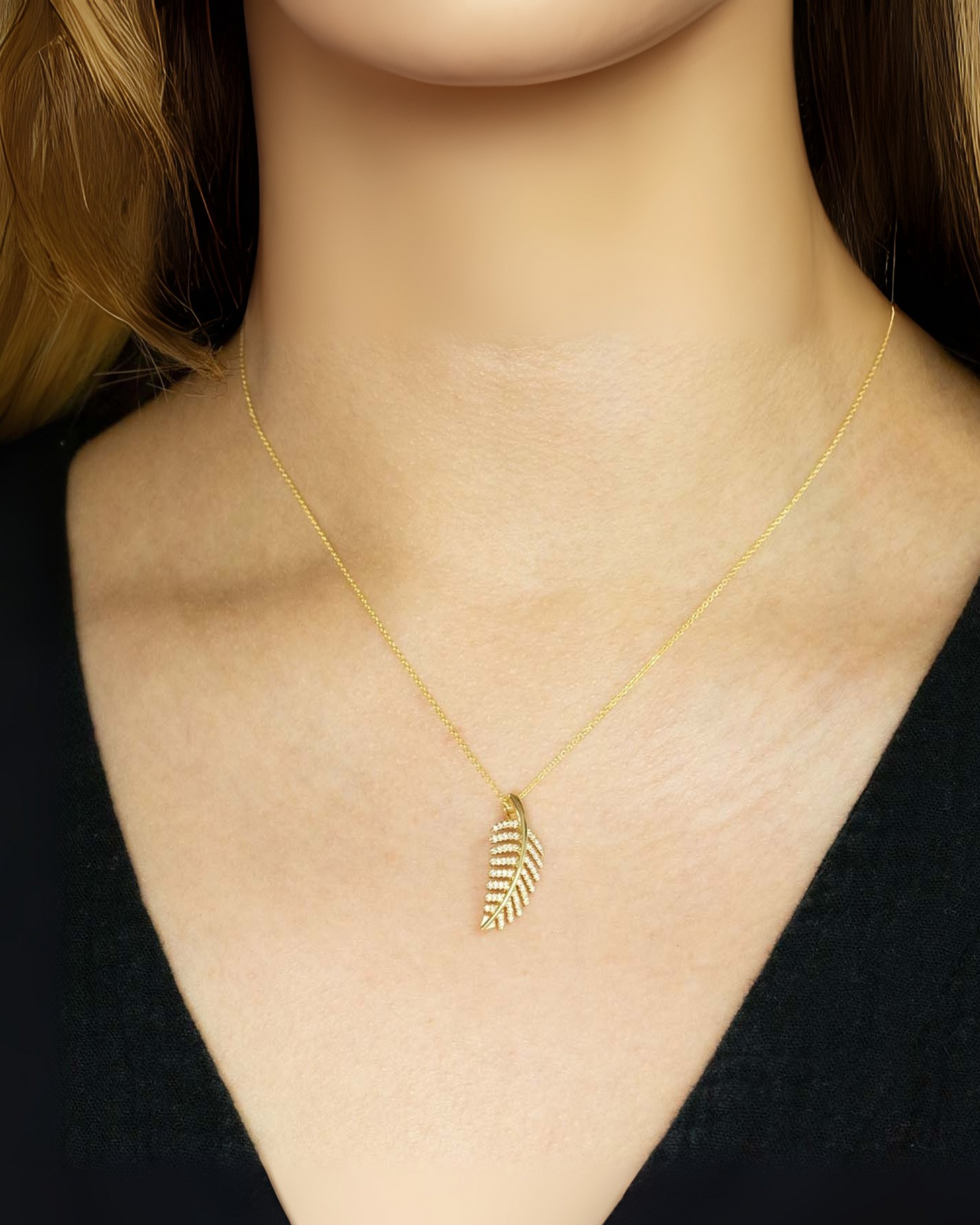 Diamond Small Leaf Pendant Necklace