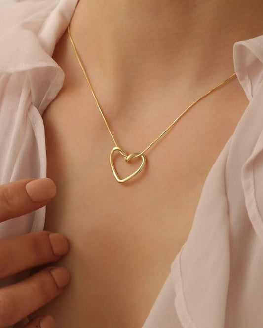 Entwined Heart Pendent