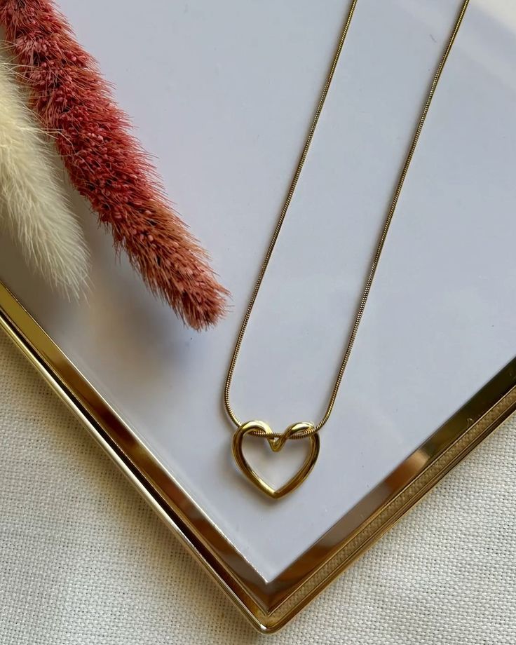 Entwined Heart Pendent